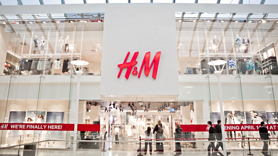 November vgn nyit a vrva vrt H&M!