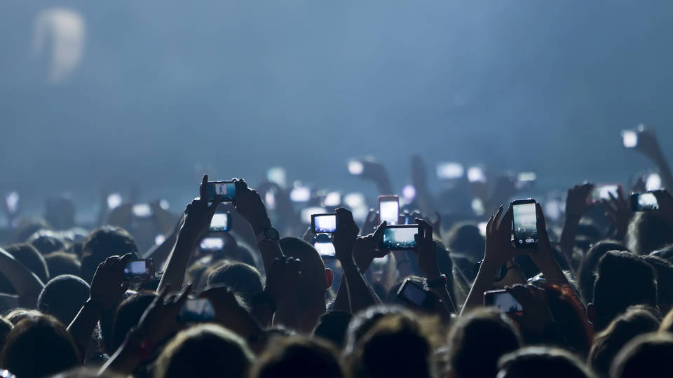 Az Apple szabadalmaztatta a koncertes kamerablokkolt