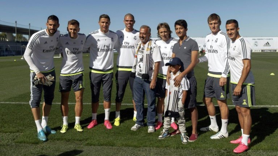 A Real Madrid sztrjaival fotztk a vilghrv lett szr kisfit