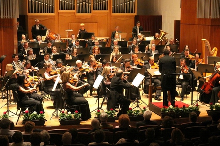 Fantasztikus koncerttel zrta az vadot a Savaria Szimfonikus Zenekar