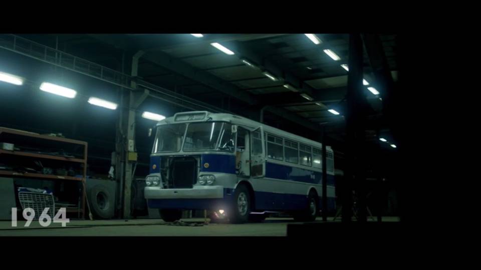 Rgi Ikarus busz s idutazs az Unicum karcsonyi reklmjban