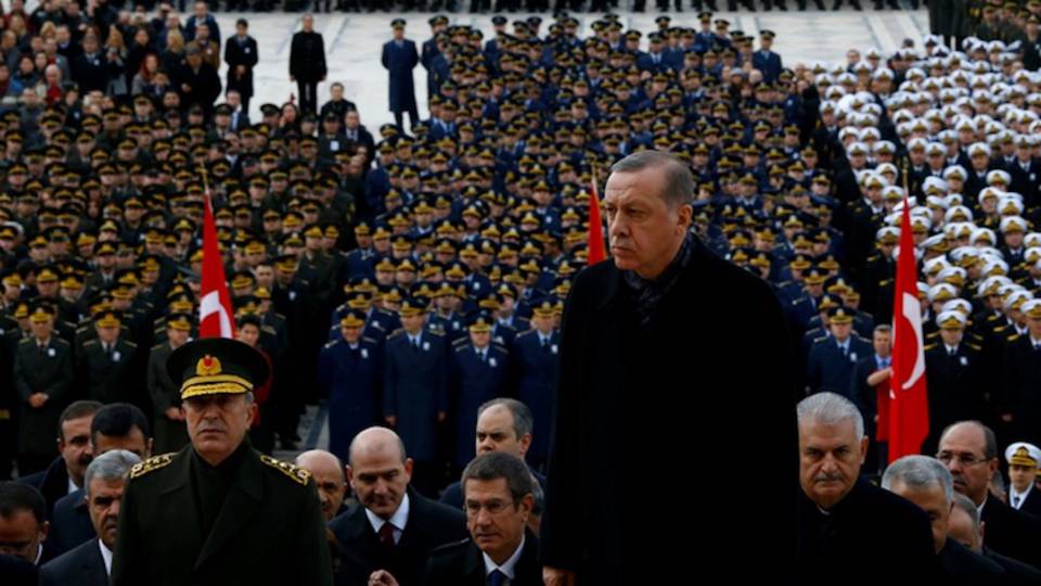 Maghoz ragadta hivatalosan is a hatalmat Erdogan