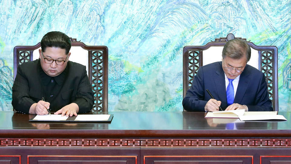 A Koreai-flszigetet a bke fldjv teszik - Kim Dzsongun is benne van