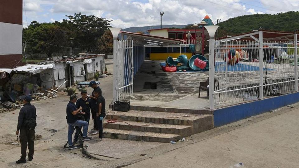tterem, medence s kocsma – gy nz ki a katonasg ltal visszafoglalt venezuelai brtn