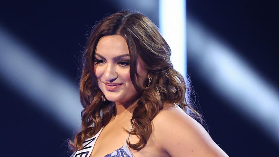 Egy nepli lny trtnelmet rt: elszr kerlt plus size modell a Miss Universe finljba