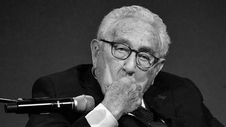 Meghalt Henry Kissinger korbbi amerikai klgyminiszter