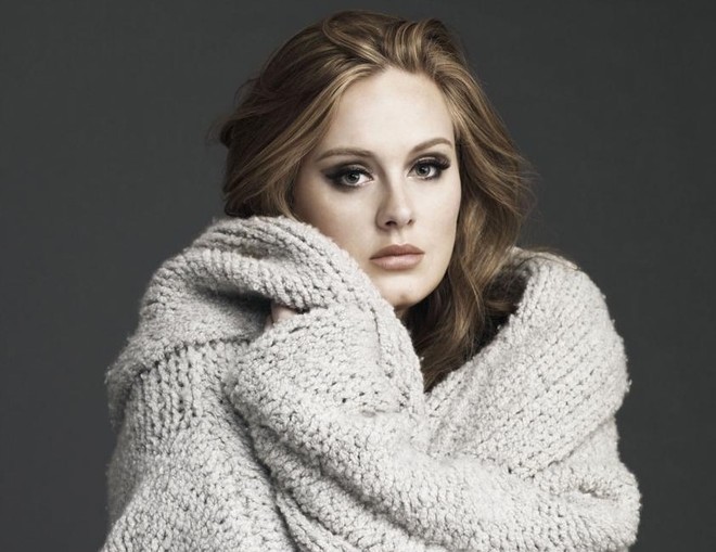Adele lassan a hírekből értesül saját életéről