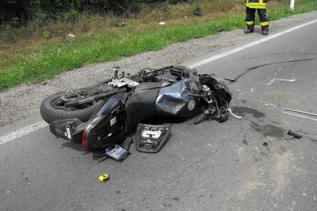 Motoros vesztette életét a 8-ason: rendőrségi hírek
