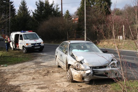 Súlyos sérüléseket szenvedett a sofőr Kőszegnél (képgaléria)