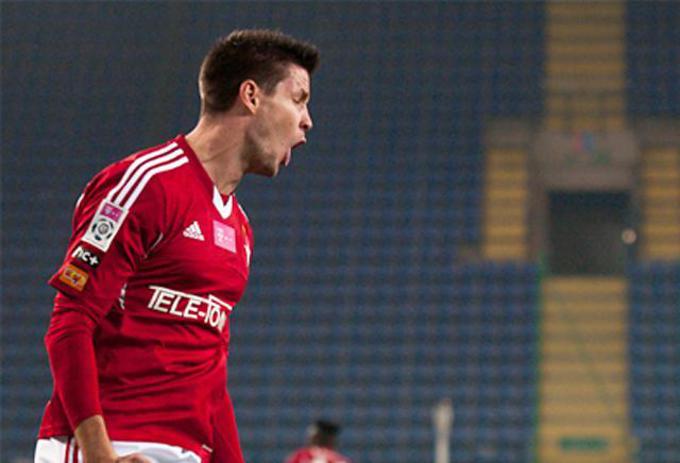 Lengyelorszgban jobban tisztelik a futballistkat