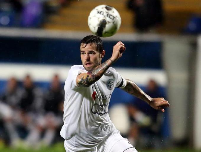 Halads: Martnez s Duds rkezik Gyrbl