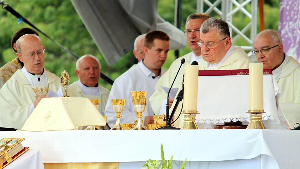 Ünnepi szentmise Szombathelyen Ferenc pápa személyes küldöttével