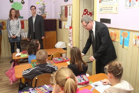 Bejártuk a felújított Zrínyi iskolát