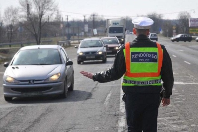 Fokozott rendőri ellenőrzés az utakon