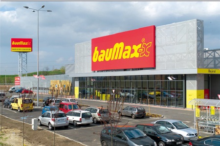 Kivonul Magyarországról a BauMax