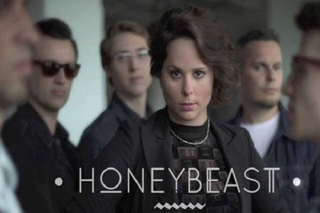 Szombathelyen koncertezik a Honeybeast