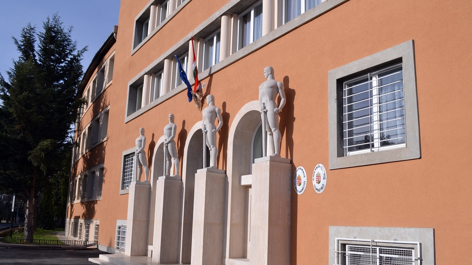 Svájci forrásból újultak meg a Vas megyei rendőr-főkapitányság épületei 