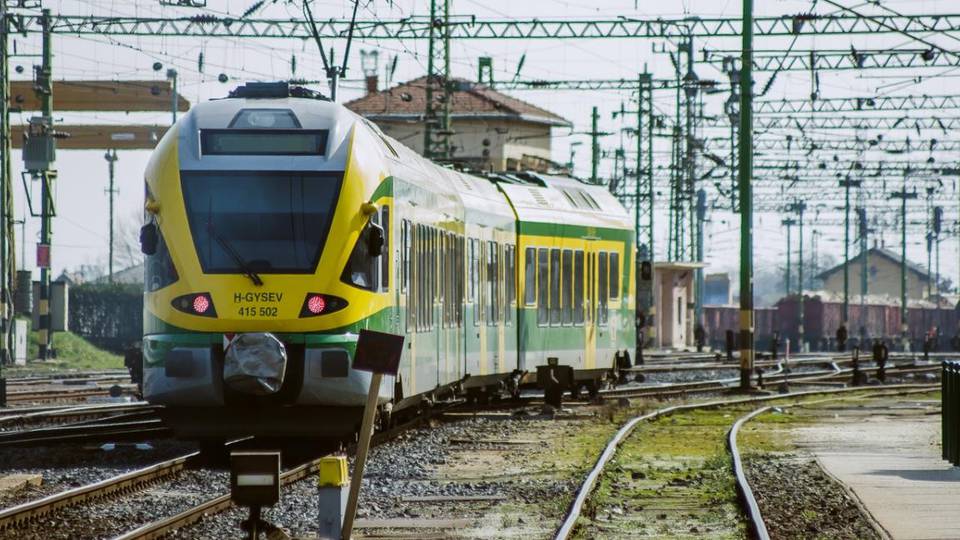 13 milliárdból fejlesztik a Szombathely-Zalaszentiván vasútvonalat