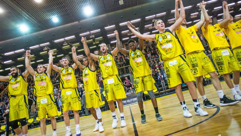 Elődöntős a sárga-fekete csapat: Kaposvár - Falco 77-84 