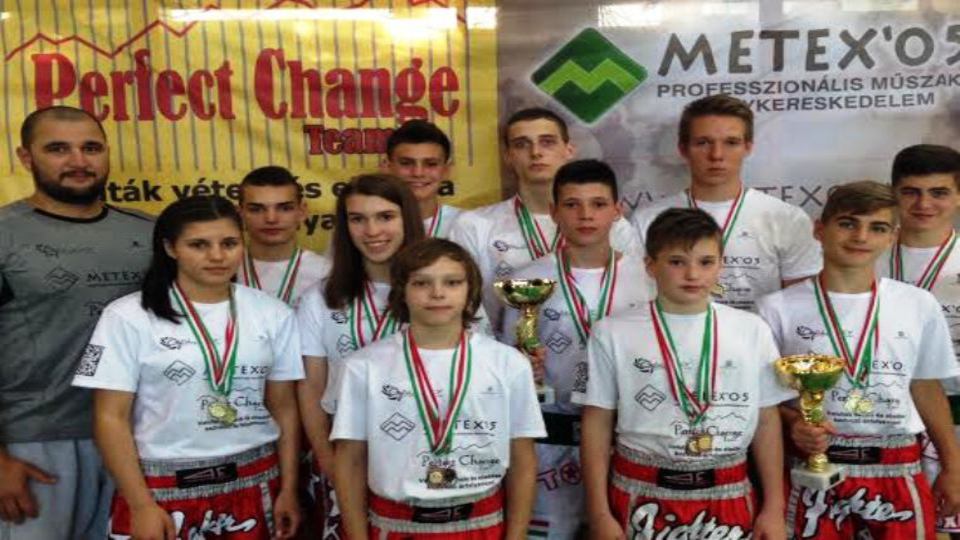 Kick-boksz: tizenegy érem a magyar bajnokságról