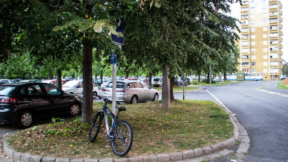 63 férőhelyes parkolóval gazdagodik Szombathelyen az Oladi lakótelep?