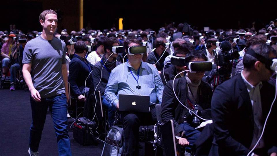 Virtuális valóságot kínál elérhető áron a Facebook