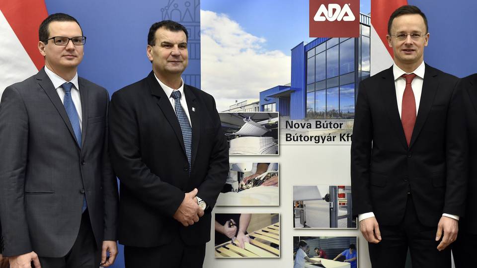 5,2 milliárd forintos beruházás - Körmenden is bővít az Ada bútorgyártó