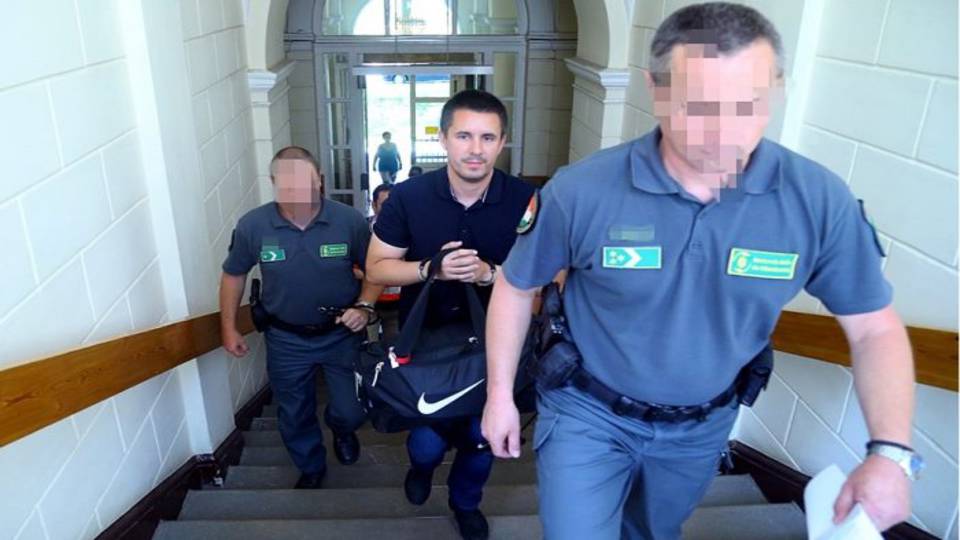 Döbbenet! – A börtönben ülő Czeglédy elindul az országgyűlési választásokon, hogy így szabaduljon az előzetesből