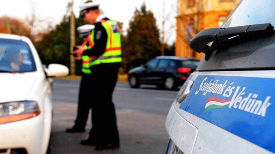 Szemtanúkat keres a rendőrség - BMW kontra Ford sofőrének ügyben