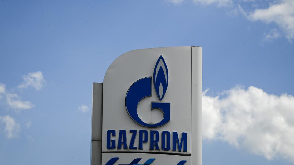 Döntött az Európai Bizottság: nem sért szankciót, ha utalunk a Gazpromnak
