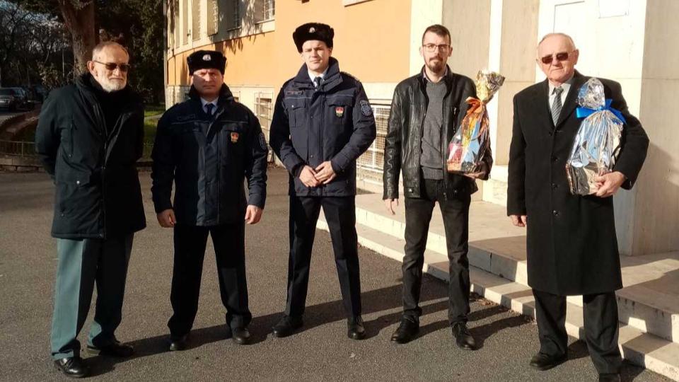 Szombathelyi rendőröket jutalmazott az Autóklub