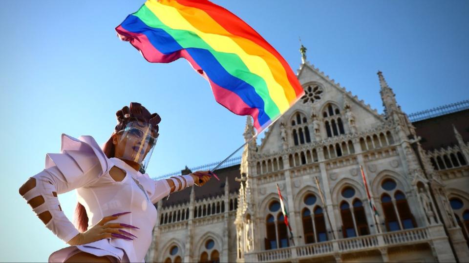 Budapesten is az LMBTQ-lobbi célkeresztjébe kerültek a gyerekek