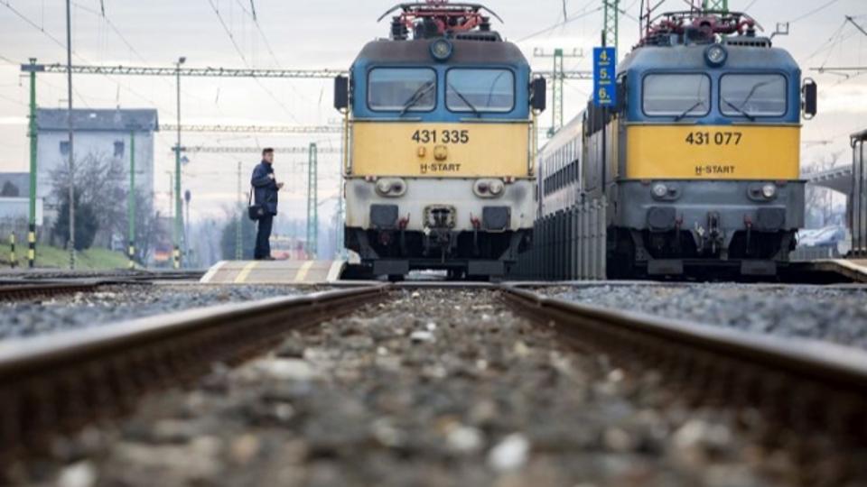 Hatan gsi srlst szereztek egy magyar vonaton, Lzr Jnos azonnali vizsglatot rendelt el