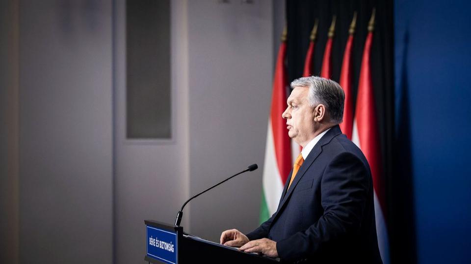 Orbán: Háborús veszélyhelyzetet hirdet a kormány