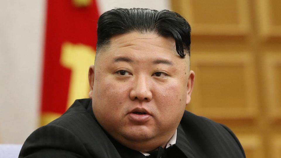 Kim Dzsongun betiltotta az öngyilkosságot Észak-Koreában
