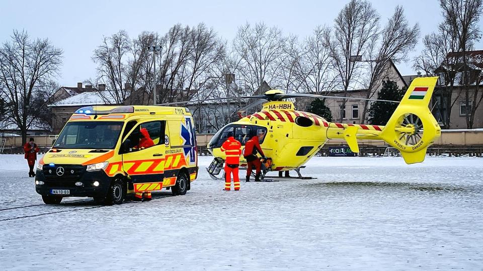 Hóhelyzet: közel négyezer alkalommal hívták a mentőket egy nap leforgása alatt