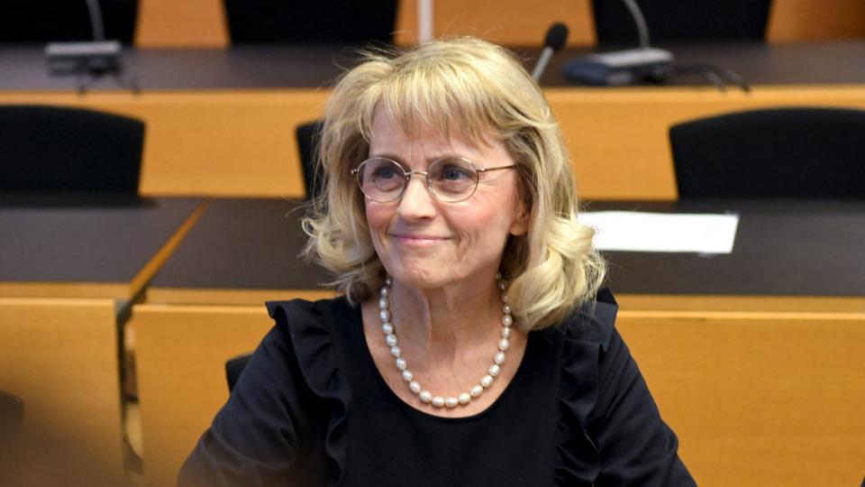 Bibliaidézet miatt kell bíróság elé állnia a volt finn belügyminiszternek