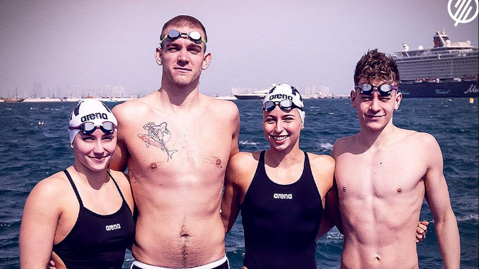 Világbajnoki bronzérmes a magyar csapat a nyíltvízi úszók csapatversenyén