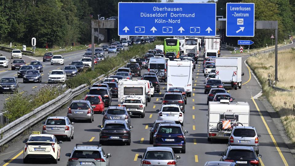 Autópályadíj: csaknem negyedmilliárd eurós kártérítést kell fizetnie a német kormánynak
