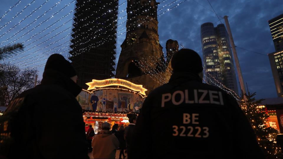 Óriási veszélyt jelentenek a karácsonyi terrortámadások – figyelmeztetett az EU tisztviselője