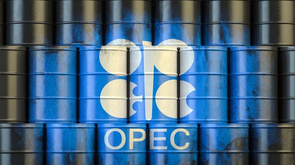 Elhalasztották az OPEC ülését, zuhan az olaj ára