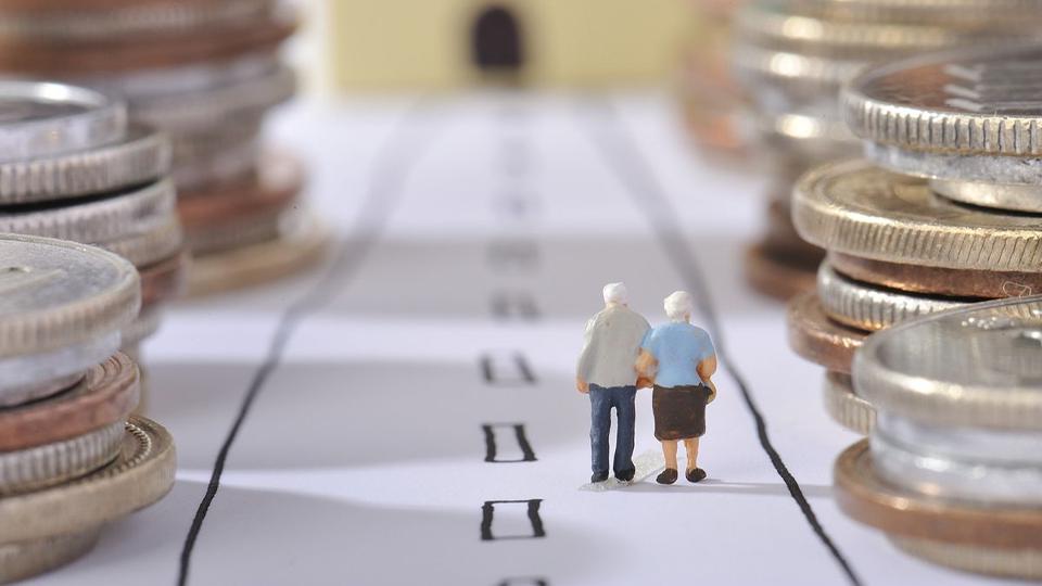Nyugdíjkorrekció: elszámolták magukat, még több pénzt kaphatnak a nyugdíjasok – itt vannak a pontos számok