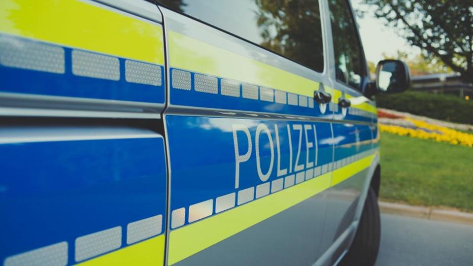 Késsel fenyegetőzött a német tinédzser, a rendőrök tüzet nyitottak
